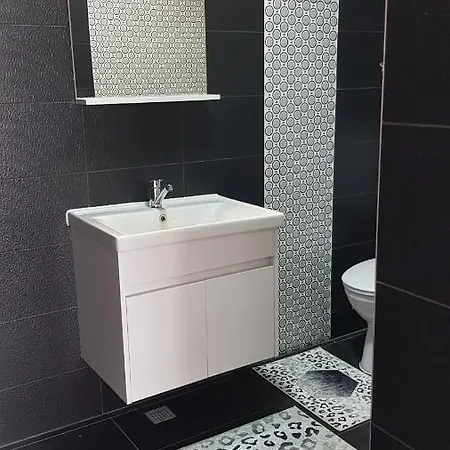 Farah * Sarajevo