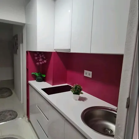 Farah Villa