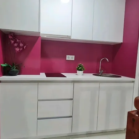 Farah * Sarajevo