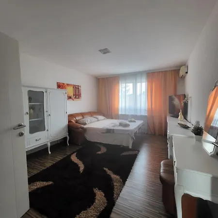Villa Farah *